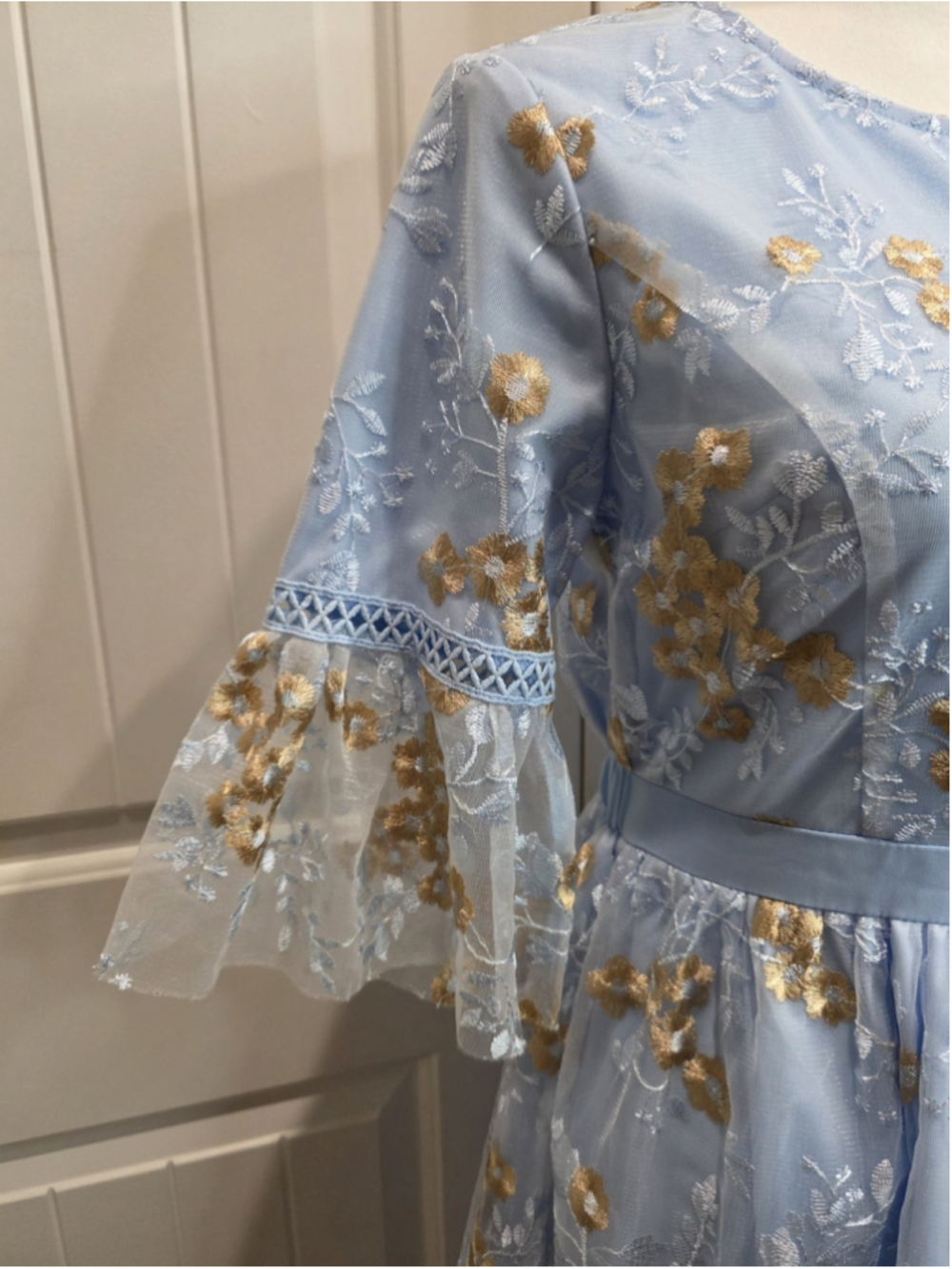 Polagram Blue Floral Embroidered Mesh Tulle Midi Dress NWT Sz S Short Bell Sleev - Picture 6 of 12